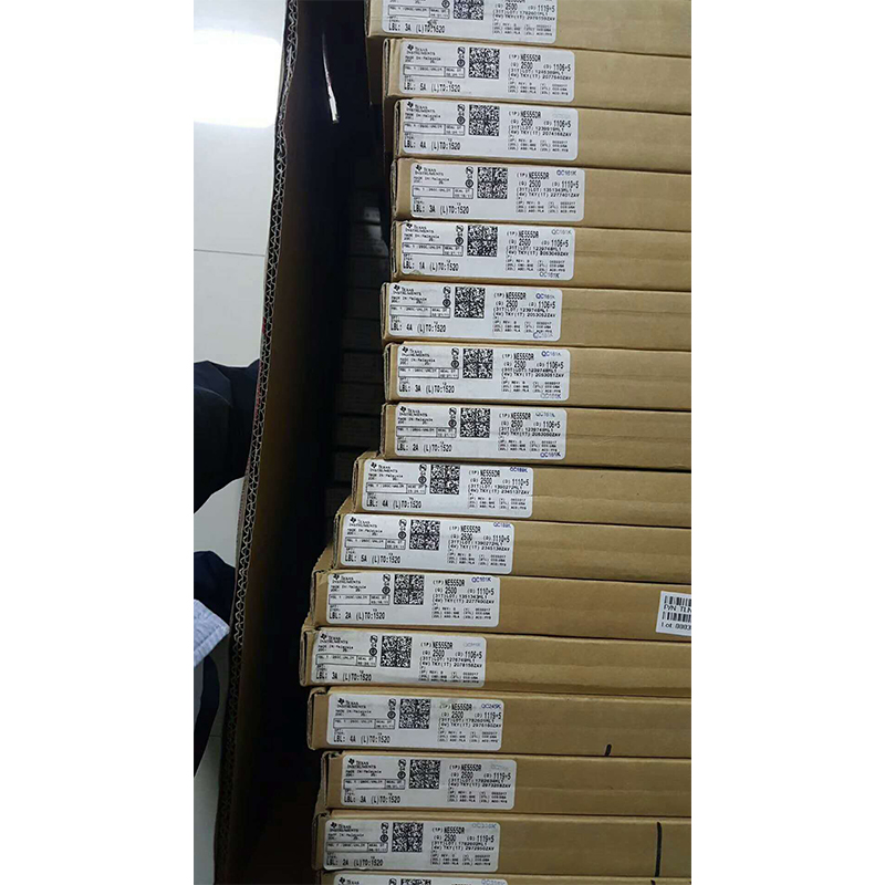 NE555DR